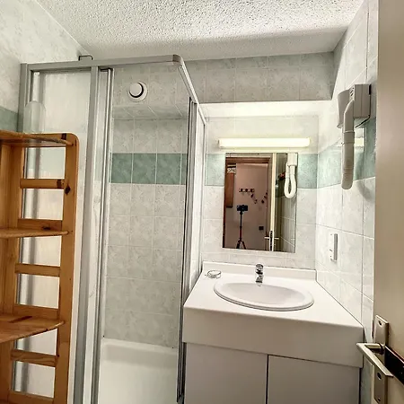 Apartment Mezzanine Chaleureux Au Centre De Avec Parking - Fr-1-560-123 Combloux